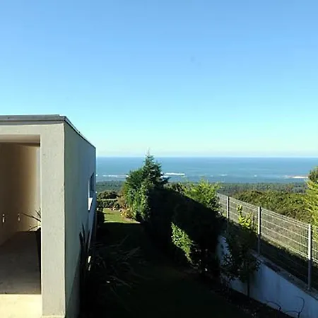 Tasteful 4 Bedrooms Laginhas Modern Furnishings Great Sea Views Villa